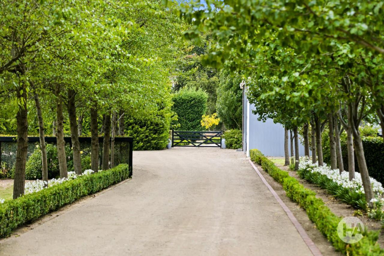 Farm Stay Maple Cottage At Wilindi Estate Tyabb Buitenkant foto
