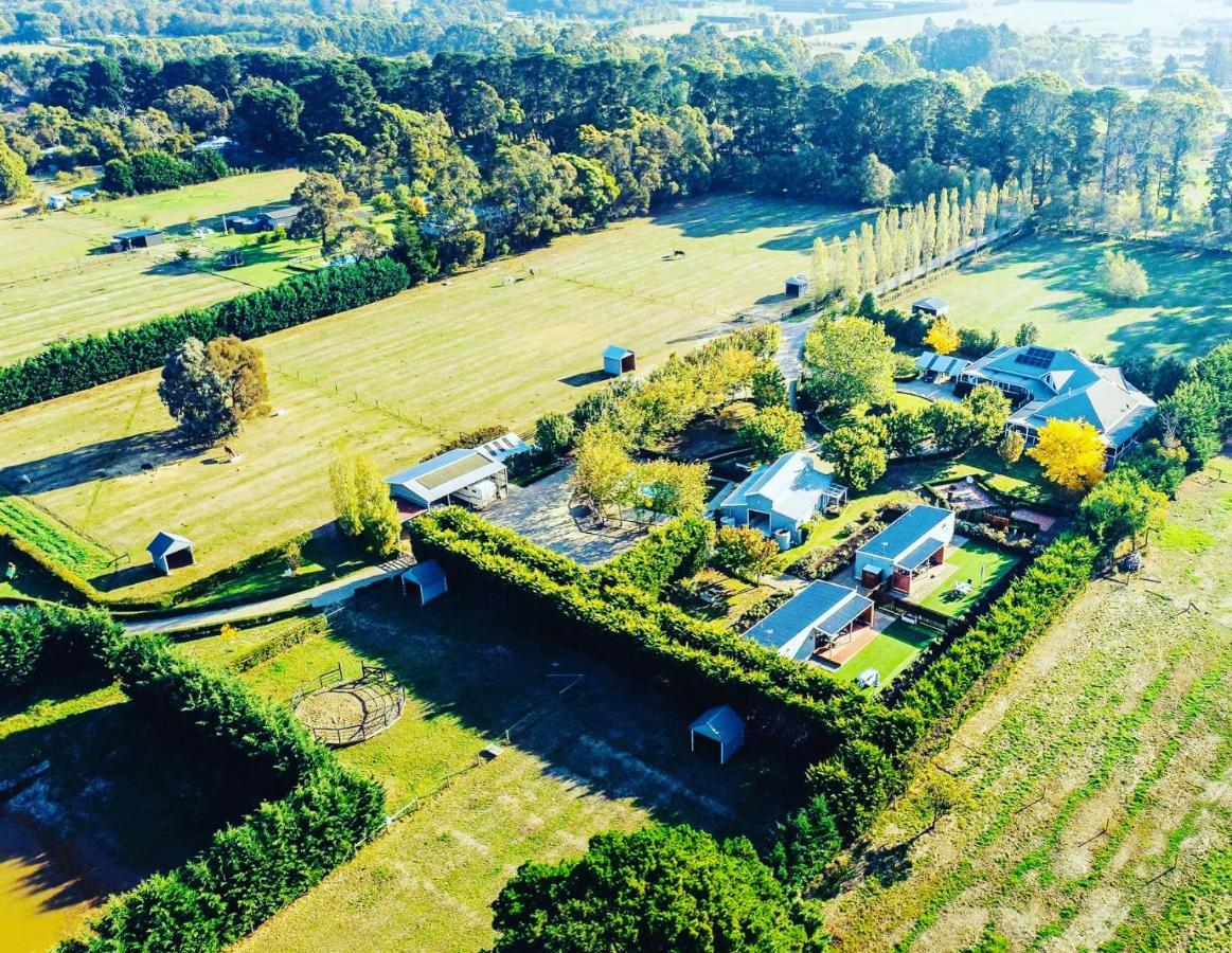 Farm Stay Maple Cottage At Wilindi Estate Tyabb Buitenkant foto