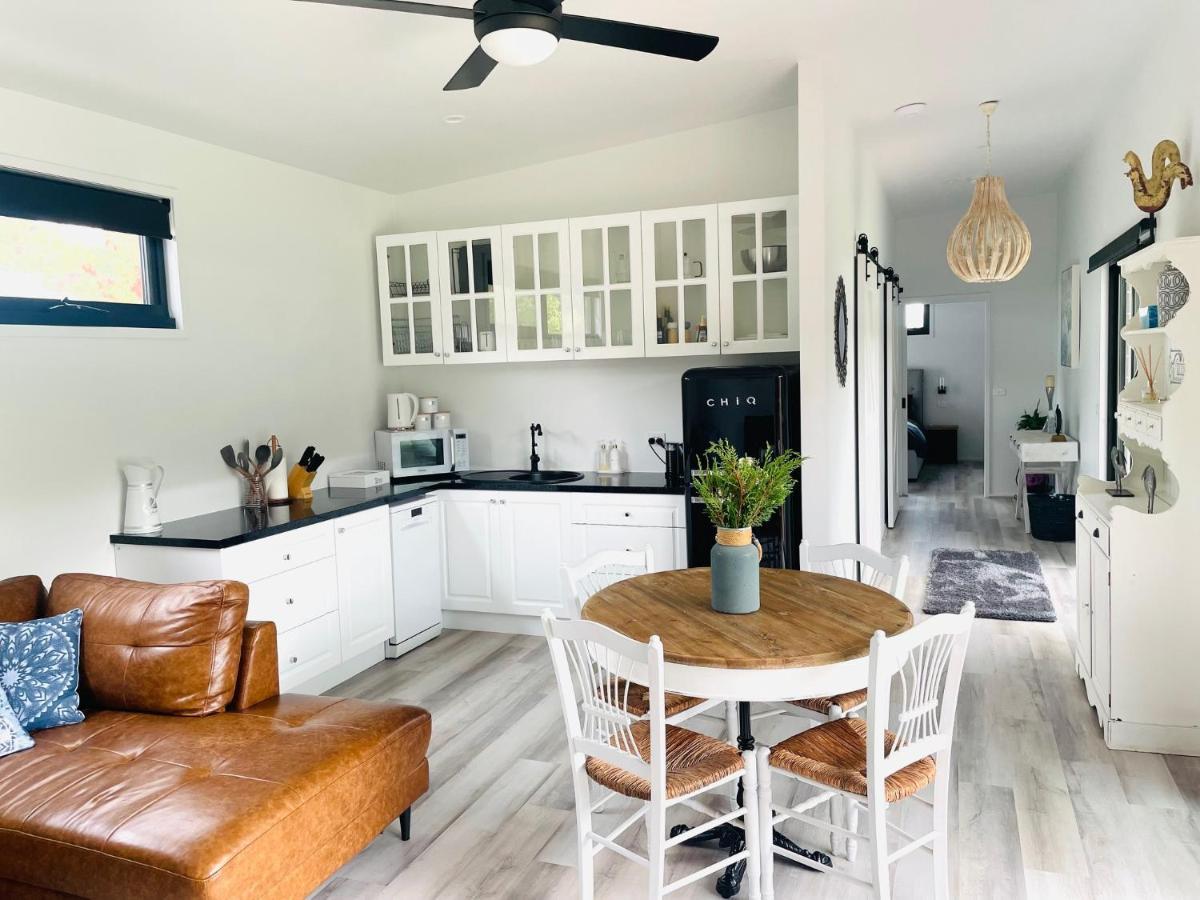 Farm Stay Maple Cottage At Wilindi Estate Tyabb Buitenkant foto