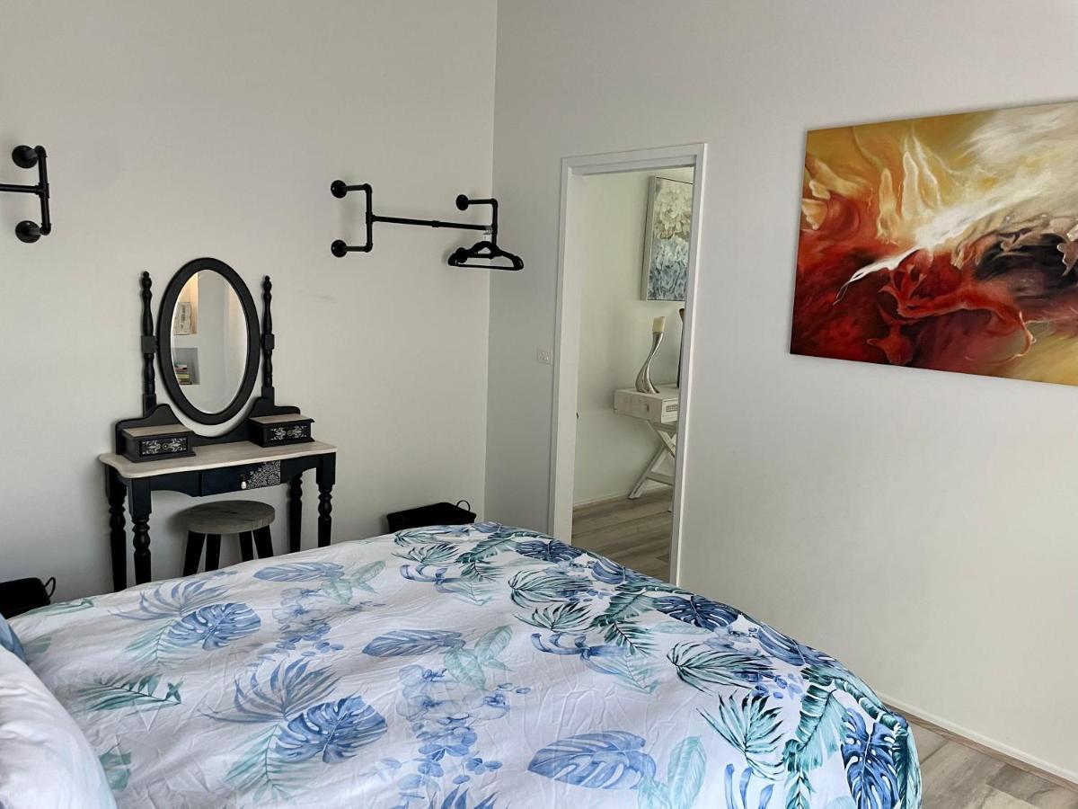 Farm Stay Maple Cottage At Wilindi Estate Tyabb Buitenkant foto